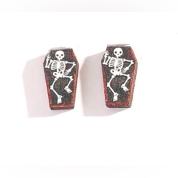 Jewelry Dancing Skeleton In A Coffin Casket Tomb Burial Grave Death